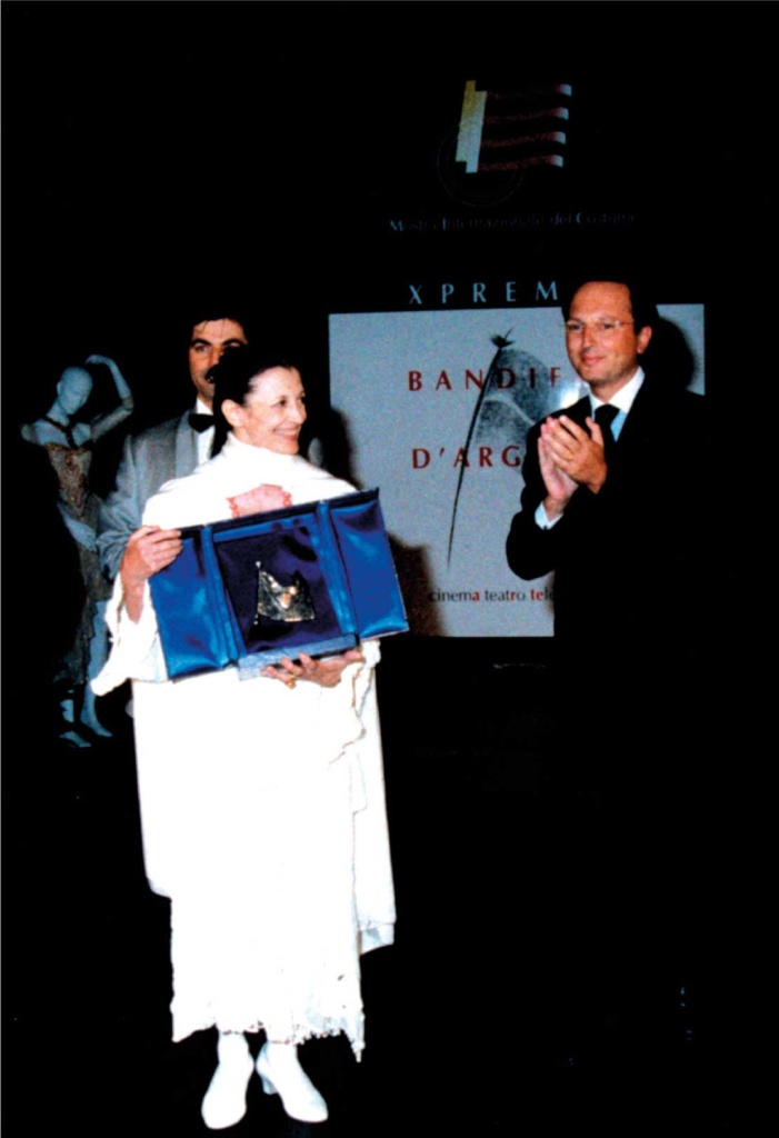 Decima edizione del Premio Bandiera d'Argento a Carla Fracci