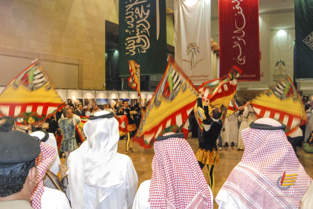 Gli Sbandieratori CIttà de La Cava in Arabia Saudita