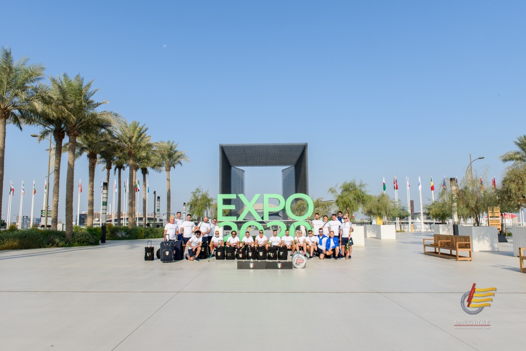 Gli Sbandieratori Città de la Cava a Dubai per l'EXPO 2020